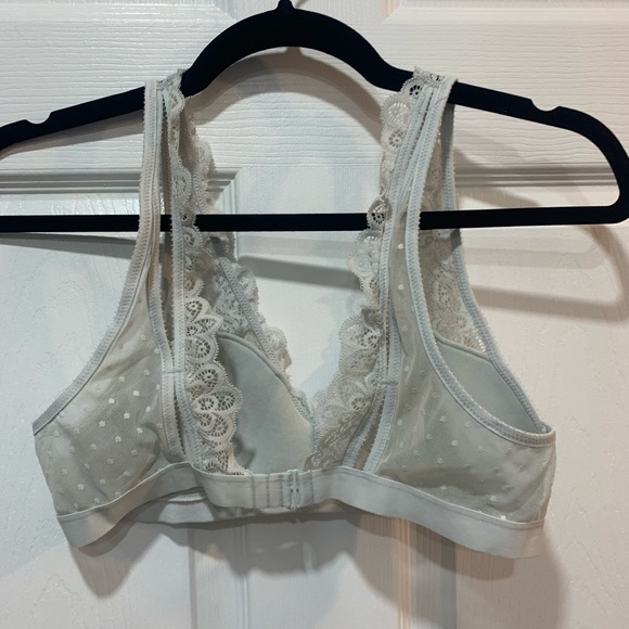 Aerie off-white bralette - Picture 2 of 3
